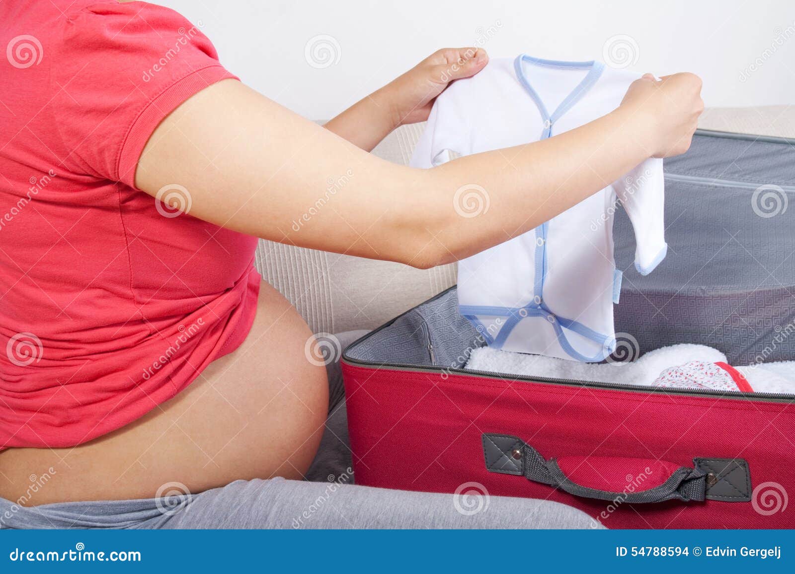 Что взять с собой в роддом