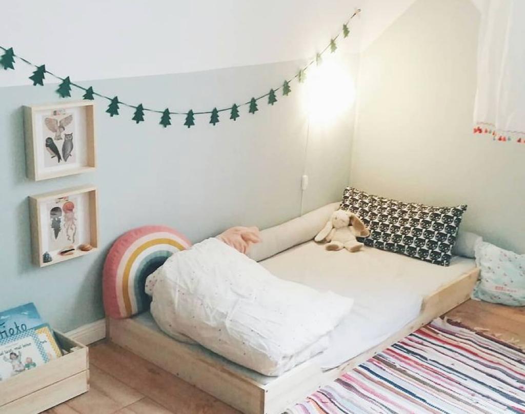 Как из детской кроватки в уютное гнездышко: важные секреты организации спального места для младенца