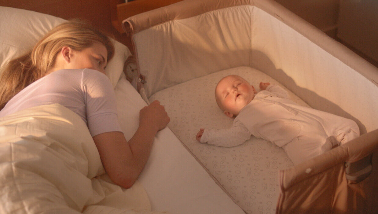 Где ваш младенец спал? Самые интересные варианты и истории