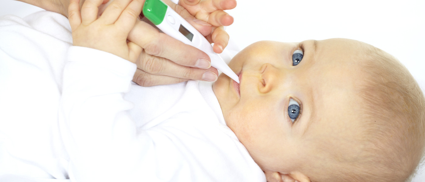 Как помочь ребенку при высокой температуре