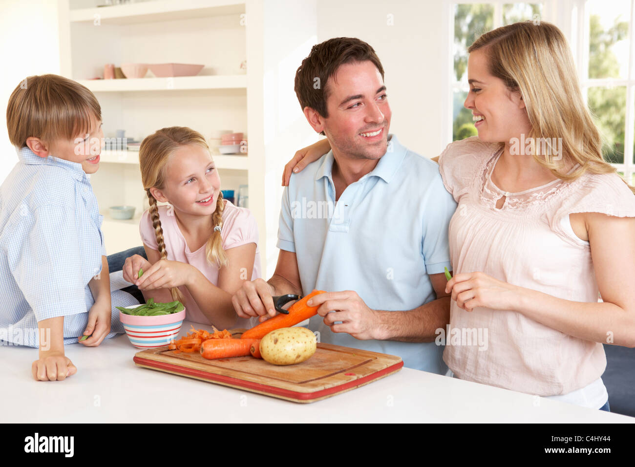 Как я научилась радоваться жизни, когда мой муж стал домохозяином