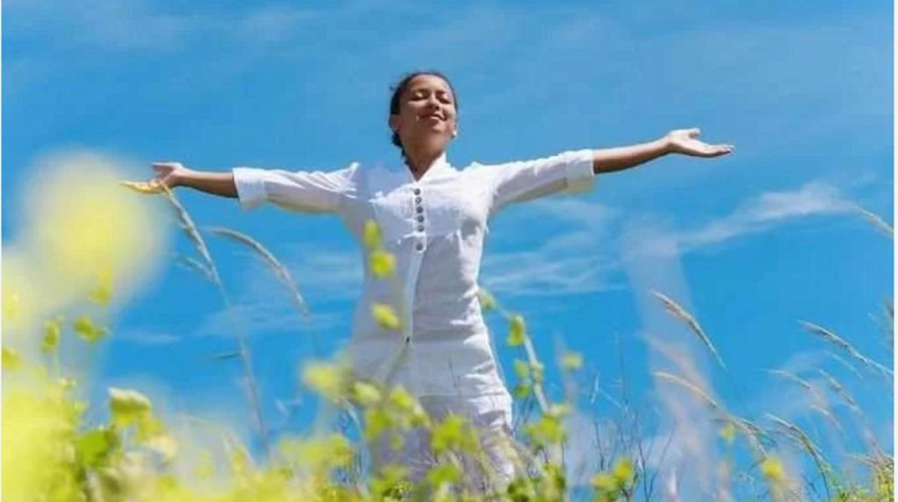 "Сила позитивного мышления: Как научиться радоваться жизни, несмотря на трудности" (Психология, Оптимизм)   