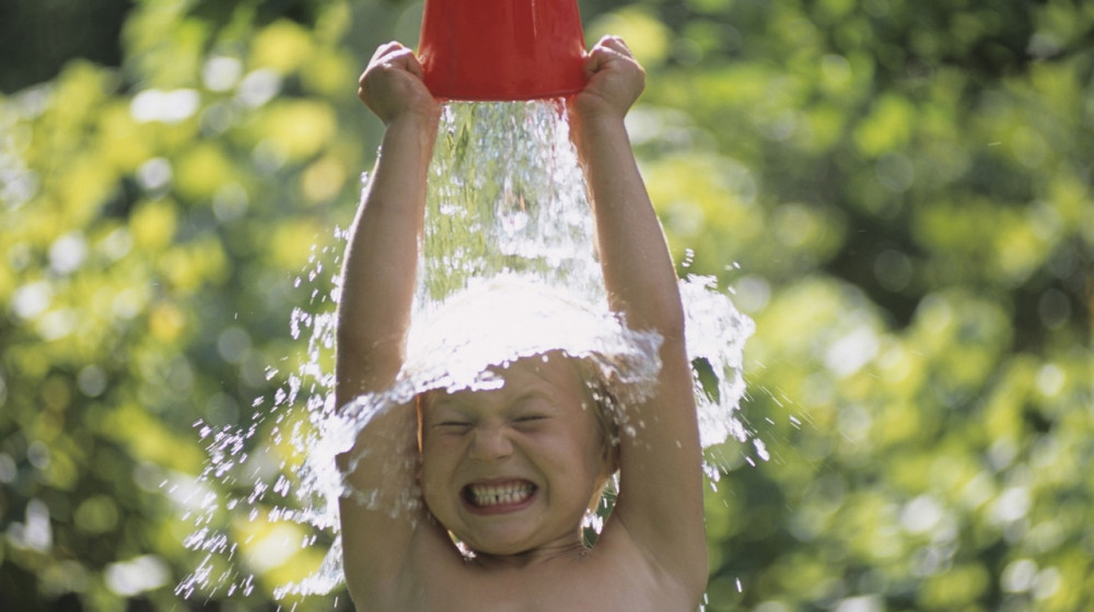 Здоровье внуков в руках бабушки: как стать настоящим помощником