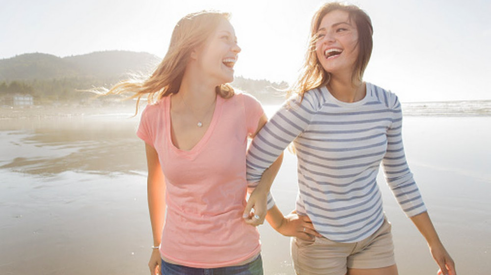 "Секреты женской дружбы: мифы и реальность"