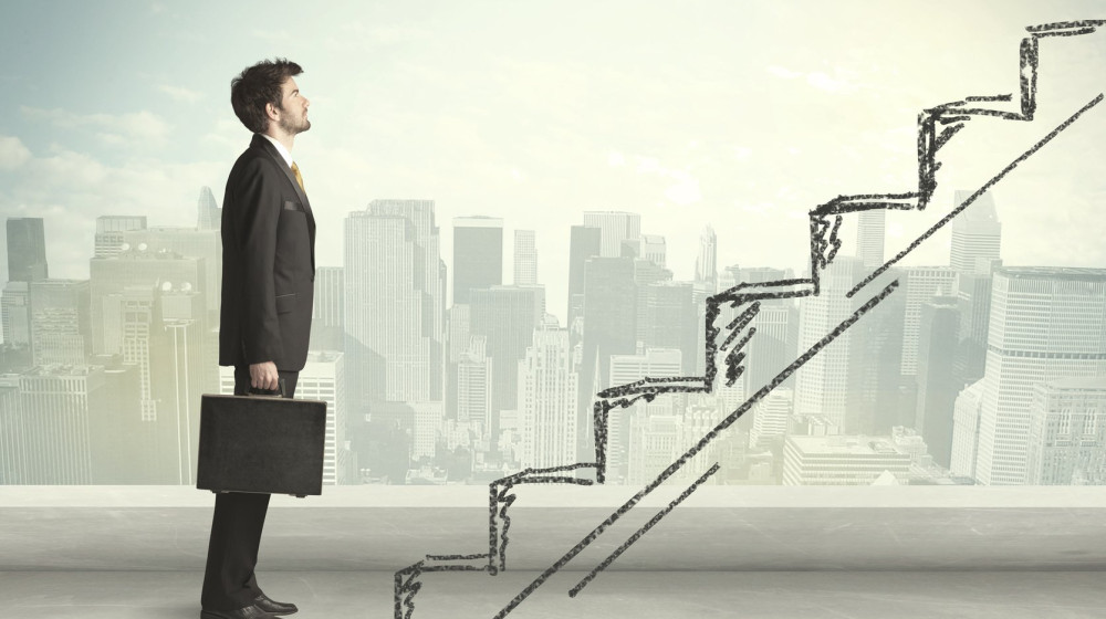 ЖЕНЩИНЫ, КОТОРЫЕ ВЕРНУЛИСЬ В ЖИЗНЬ ЧЕРЕЗ ПРОФЕССИЮ